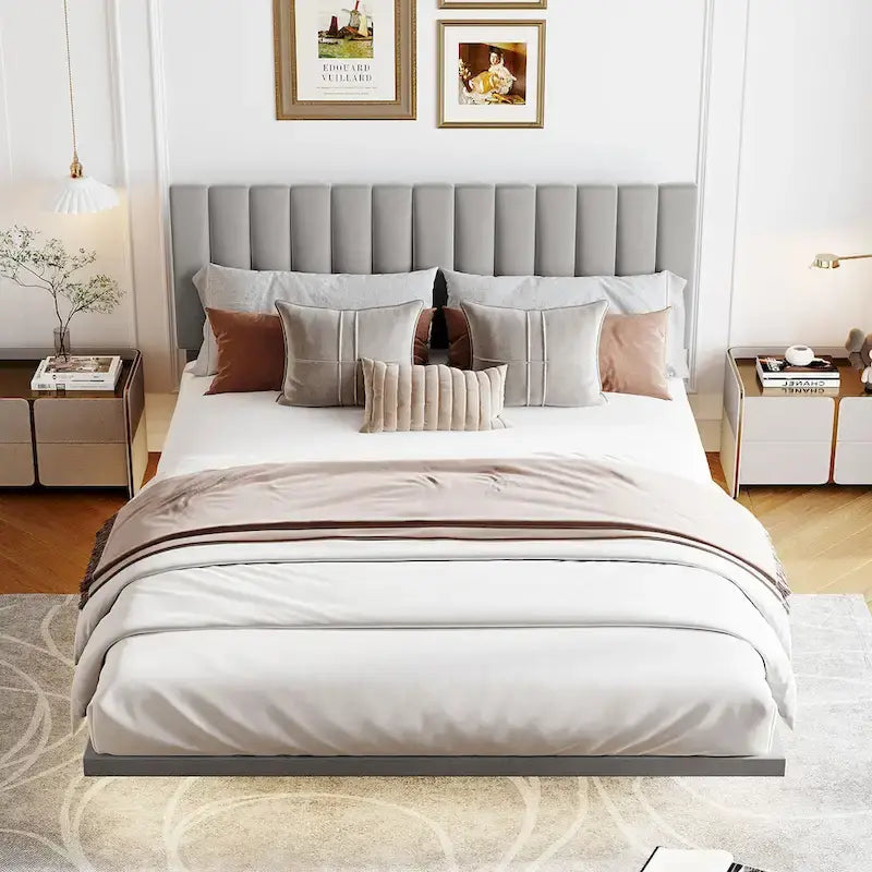 Lit Queen Size en Velours Gris Rembourré avec Lumière Capteur, Design Plateforme Flottante et Tête de Lit
