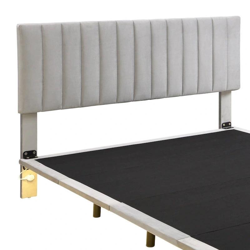 Lit Queen Size en Velours Gris Rembourré avec Lumière Capteur, Design Plateforme Flottante et Tête de Lit