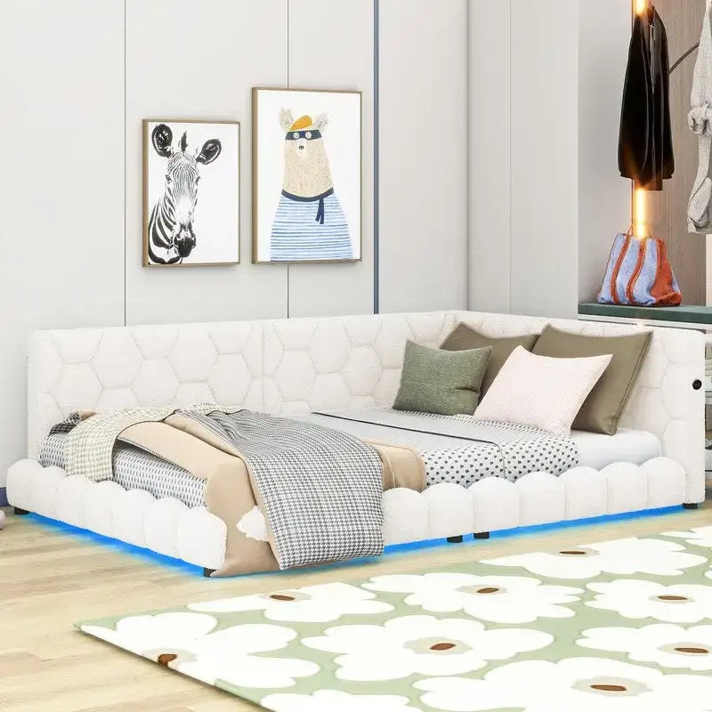 Lit plateforme rembourré Teddy pleine grandeur avec ports USB et bande LED