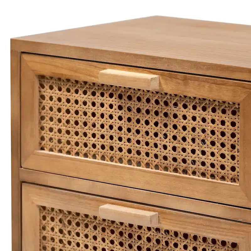 Table de chevet à 2 tiroirs en bois au fini brun noyer, style moderne du milieu du siècle, avec rotin